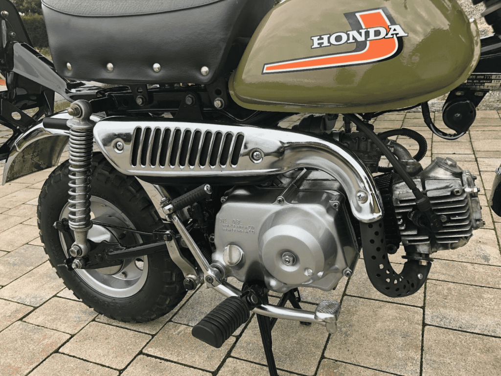 Honda Monkey 1976 in perfect conditon - exhaust detail